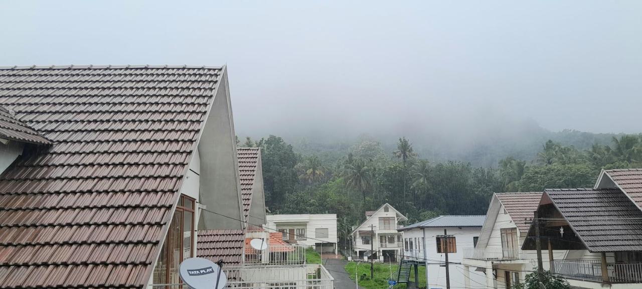 אטירפאלי Skyview Villa מראה חיצוני תמונה